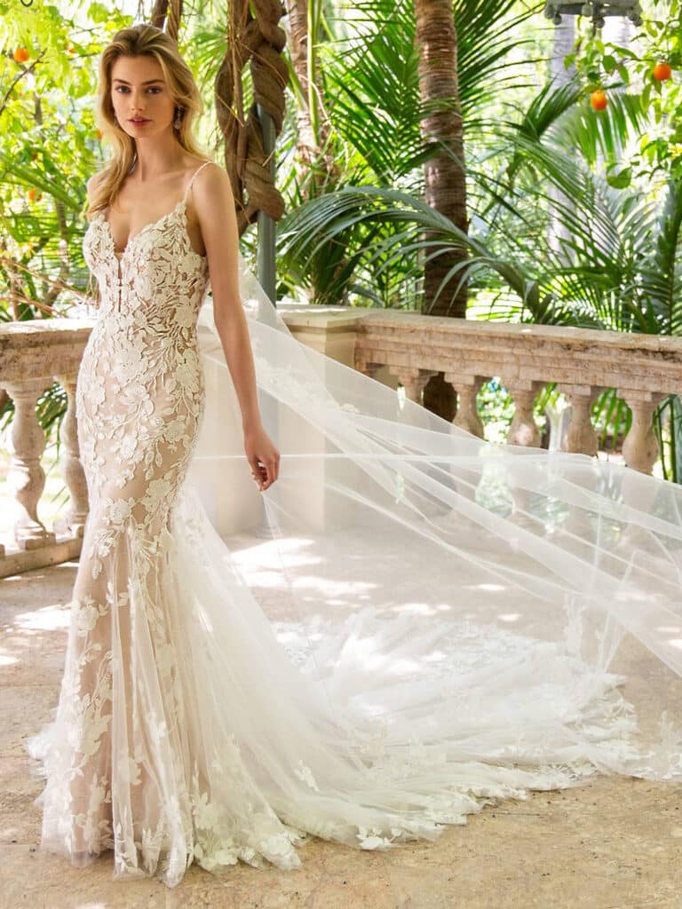 Amore Bridal Enzoani Wedding Dress 2023