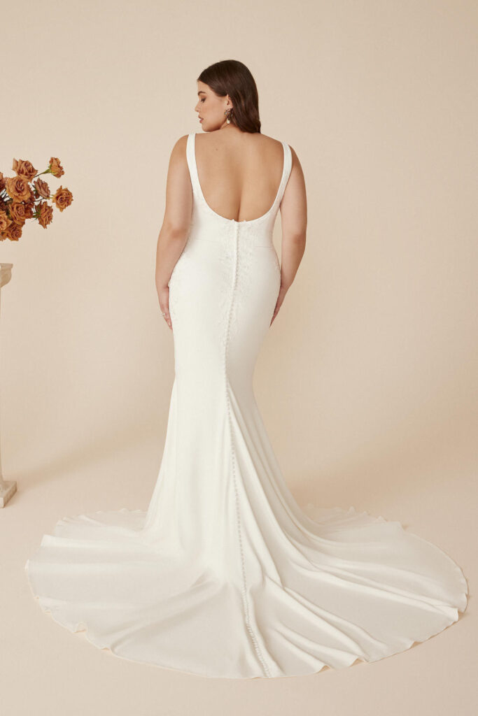 Amore Bridal Justin Alexander Plus Size Wedding Dress 2023